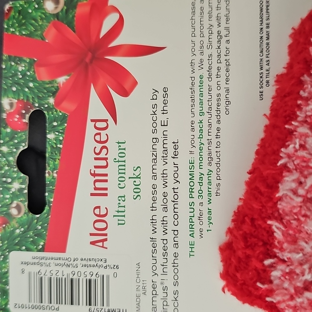 3 Pairs Of Cozy Fuzzy Socks Set - Red, Black, and Gray, Womens Size ~4-10 - Picture 4 of 9